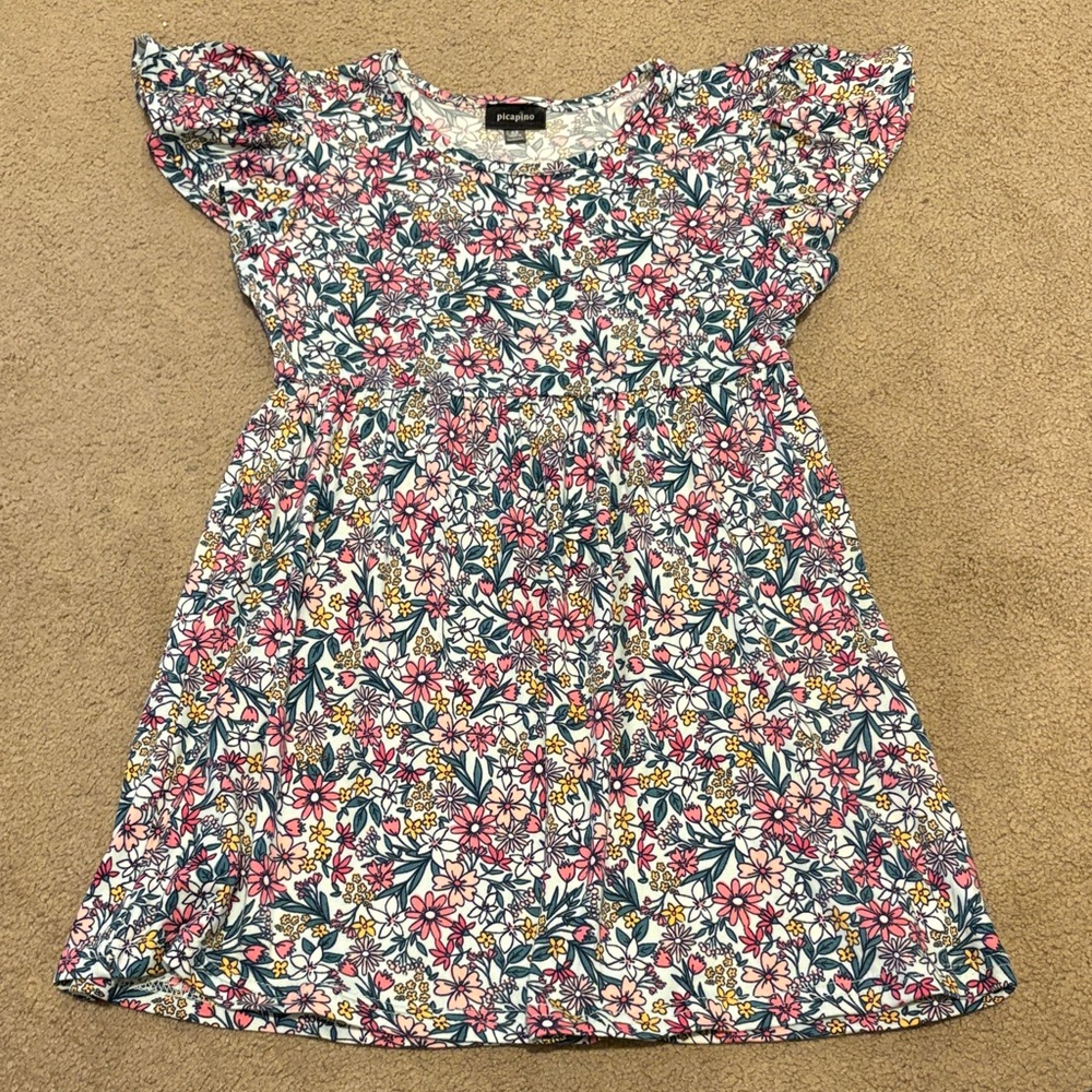 Girls floral dress